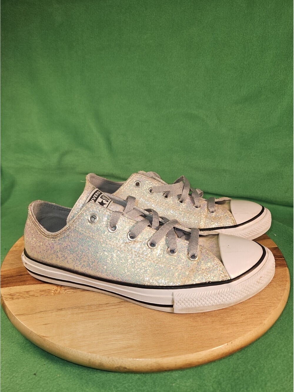 Converse All Star Girls Silver Glitter Size 5 Junior Shoes 665979C